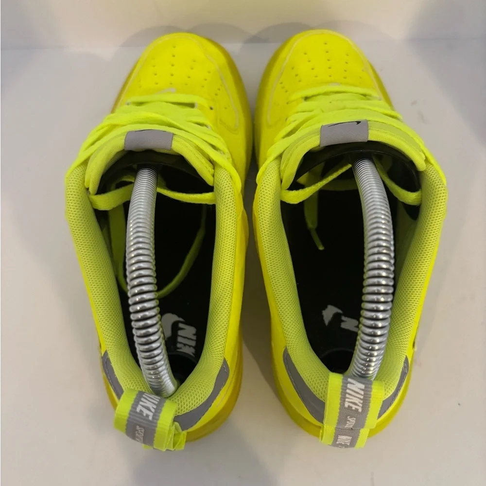 Nike Low-Top Sneakers in Neon Yellow with White Swoosh size 4